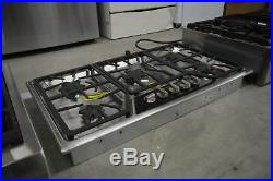 Thermador MasterPiece SGSX365FS 36 Stainless Gas Cooktop NOB #31930 CLW