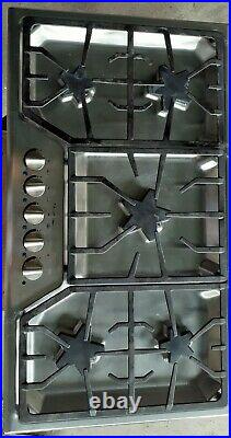 Thermador Masterpiece 36 Inch Wide 5 Burner Gas Cooktop with Star Burners
