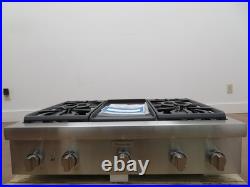 Thermador Professional Series PCG364WD 36 Rangetop 4 Star Burner Perfect