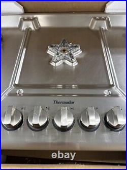 Thermador SGSP365TS Masterpiece Series Gas Cooktop with 5 Sealed Burners