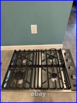 Viking 30 Gas Cooktop VGSU1044BSS 4 Burner Stainless Tested USA Made