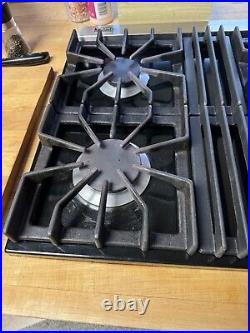 Viking 30 in Gas Cooktop Good Working Condition