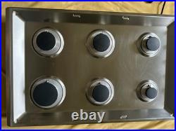 Viking 36 Gas Cooktop Professional 6 Burners Pristine Cond. Model# VGSU53616BSS Viking 36 Gas Cooktop Professional 6 Burners Pristine Cond. Model# VGSU53616BSS