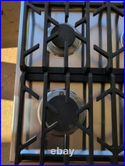 Viking Professional Series 36 Cooktop Six Burner Natural Gas VGSU1626BSSLP