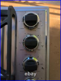 Viking Professional Series 36 Cooktop Six Burner Natural Gas VGSU1626BSSLP