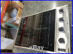 Viking Professional Series VICU2064BSB 30 Inch Induction Cooktop