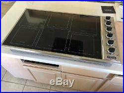 Viking Professional VICU1656BSB 36 Stainless / Black Electric Induction Cooktop