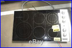 Viking VEC5366BSB 36 Stainless Smoothtop Electric Cooktop NOB #32159 CLW