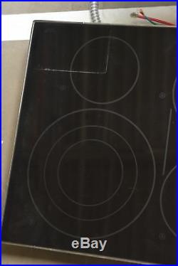 Viking VEC5366BSB 36 Stainless Smoothtop Electric Cooktop NOB #32159 CLW