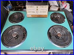 Vintage GE Hotpoint 4 Burner 30 In Electric Cooktop AQUA Colored STUNNING Shape