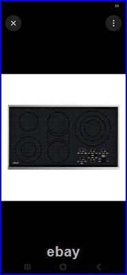 WOLF 36 inch Electric Smoothtop Drop-in Cooktop Model CT36E/S