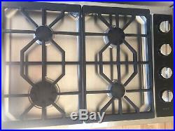 WOLF Stainess Steel CT30G/S-LP 30Gas Cooktop Stovetop