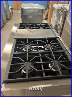 Wolf 48 Pro-Style Stainless Steel 6 Burner Gas Rangetop SRT486G