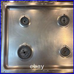 Wolf CG304PS 30 Inch Professional Gas Cooktop 4 Burner Natural Gas Red Knobs