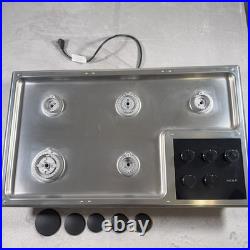 Wolf CG365T/S 36 5 Dual-Stacked Sealed Burners Gas Cooktop CG365TS New Open Box