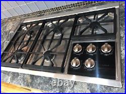 Wolf CG365T/S 36 Inch Transitional Gas Cooktop with 5 Dual-Stacked Sealed Burner