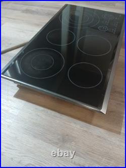 Wolf CT36ES 36 INCH Smoothtop Electric Cooktop With 5 Heating Elements