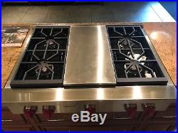 Wolf SRT364C 36 Inch Pro-Style Gas Rangetop with 4 Dual-Stacked Sealed Burners